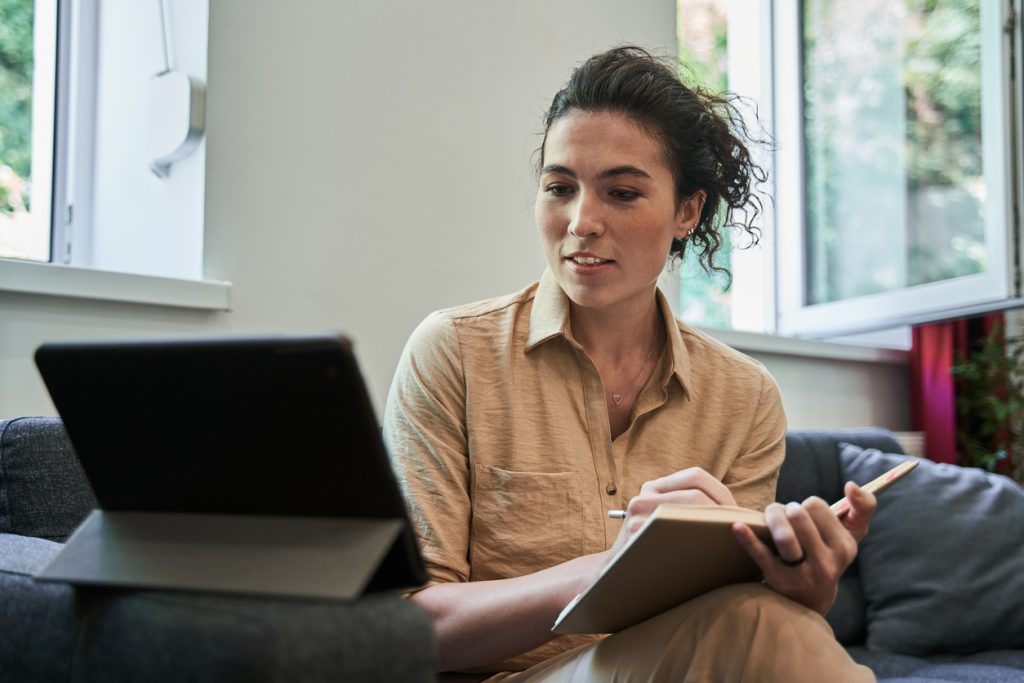 Wellness should be accessible—no matter where you are. That’s why Here and Zen Wellness & Aesthetics offers nationwide care through secure, HIPAA-compliant virtual consultations